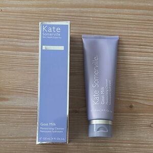 Kate Somerville Goat Milk Moisturizing Cleanser